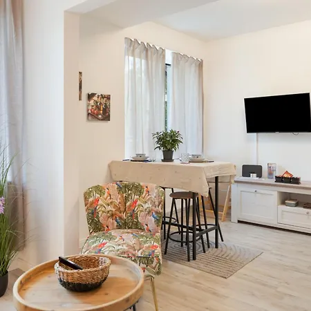 Jmr Apartment